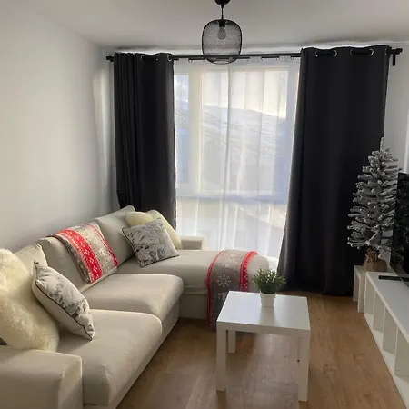 Apartamento 6 *