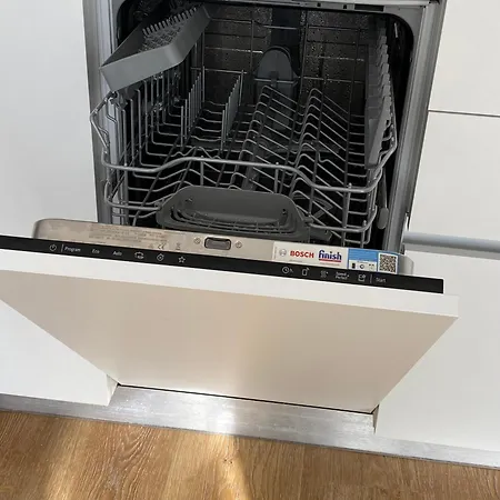 Apartamento 6 *